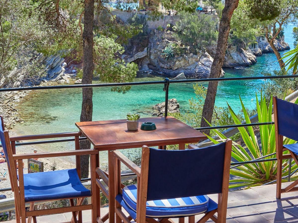 Hotel Petit Cala Fornells Peguera Kültér fotó